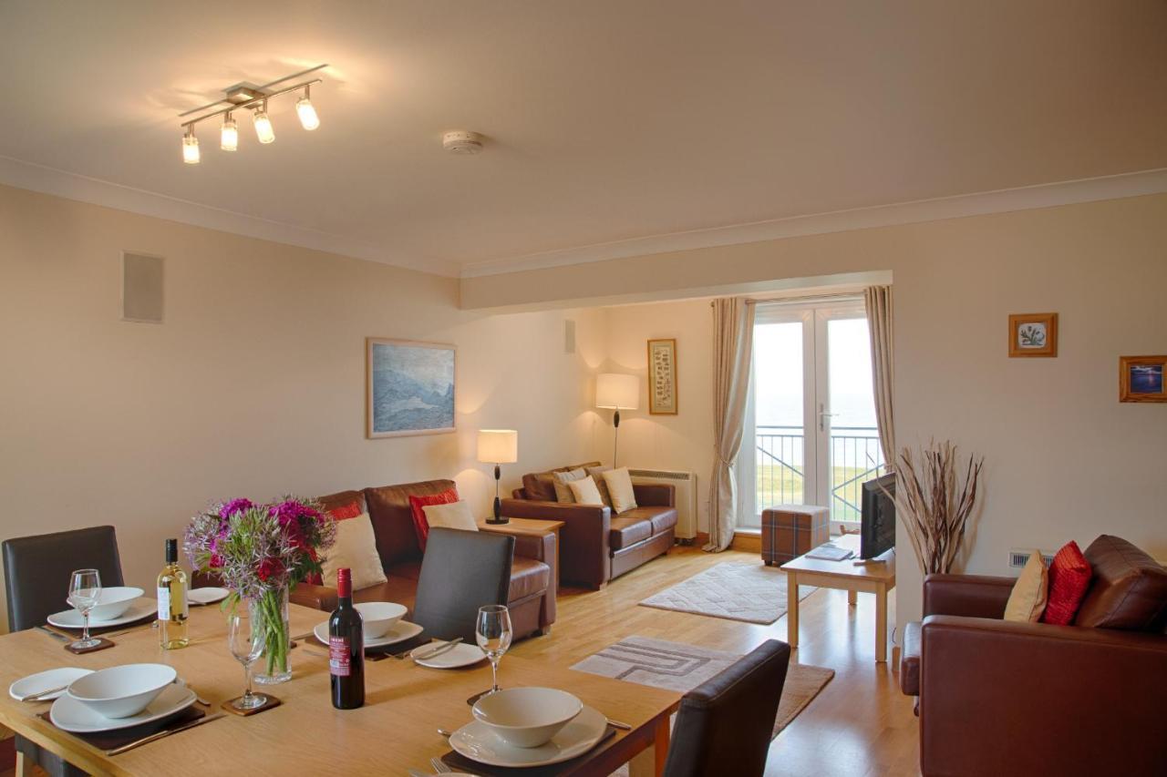 Links Apartment Брора Экстерьер фото