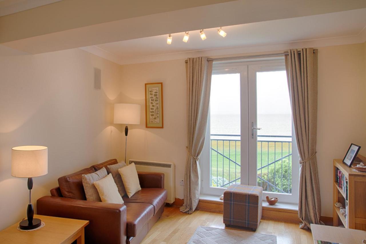 Links Apartment Брора Экстерьер фото