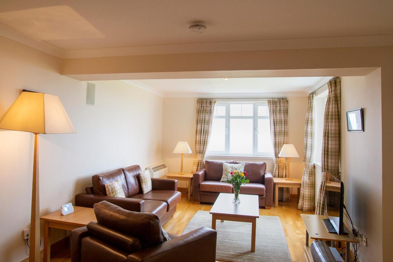 Links Apartment Брора Экстерьер фото