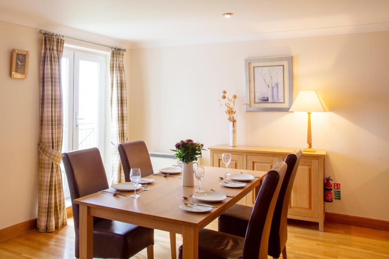 Links Apartment Брора Экстерьер фото